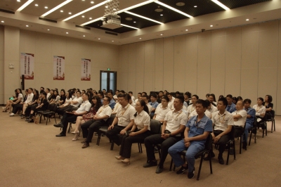 堅(jiān)基商業(yè)丨加強(qiáng)員工職業(yè)道德培訓(xùn)，營(yíng)造風(fēng)清氣正的工作環(huán)境